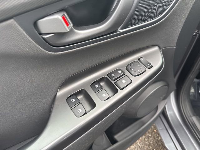 Used 2019 Hyundai Kona Ultimate image 17