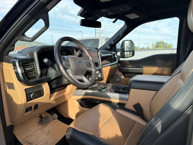 Used 2026 Ford F350 Lariat w/ Black Appearance Package AWD/4WD image 9