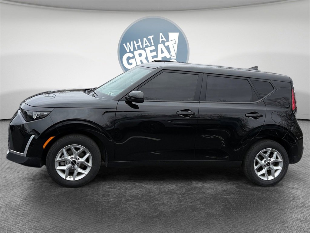 Certified 2023 Kia Soul LX w/ Option Group 015 image 7
