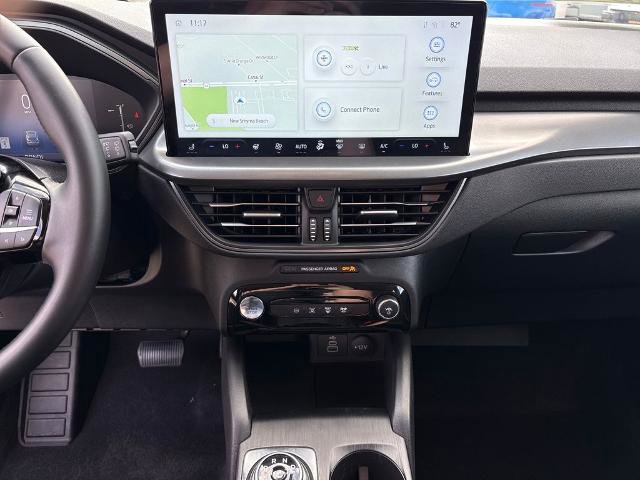 Certified 2025 Ford Escape SE image 20