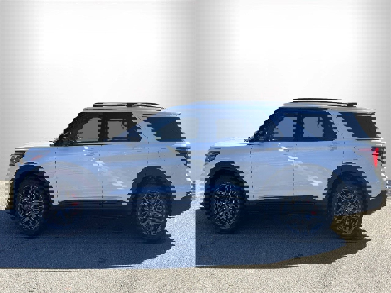 New 2026 Ford Explorer ST w/ Sun And Sound Package image 27