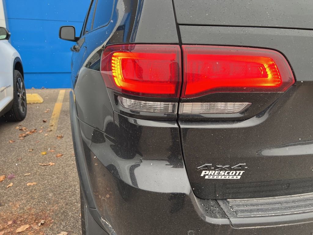 Used 2018 Jeep Grand Cherokee Laredo image 7