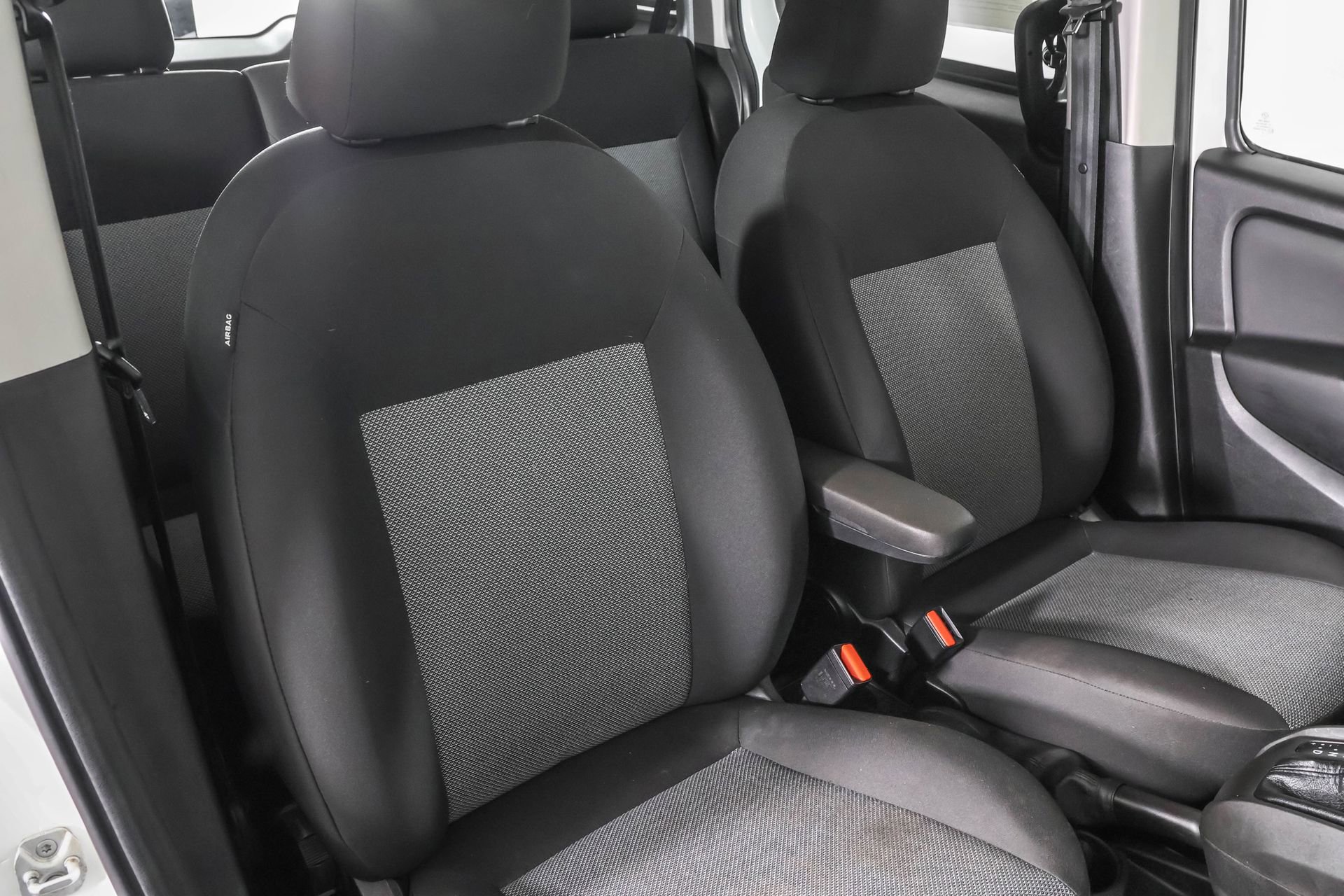 Used 2021 RAM ProMaster City Base image 41