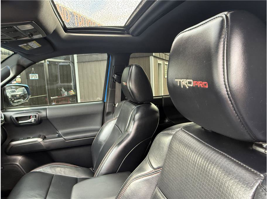 Used 2019 Toyota Tacoma TRD Pro image 17