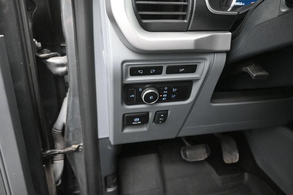 Used 2022 Ford F150 XLT w/ Equipment Group 302A High AWD/4WD image 13