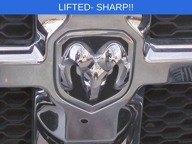 Used 2017 RAM 2500 Tradesman w/ Chrome Appearance Group image 39