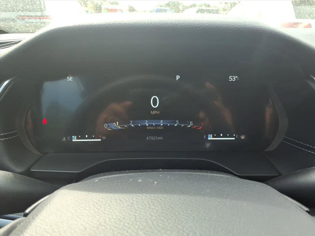 Used 2023 Jeep Grand Cherokee L Laredo RWD image 29