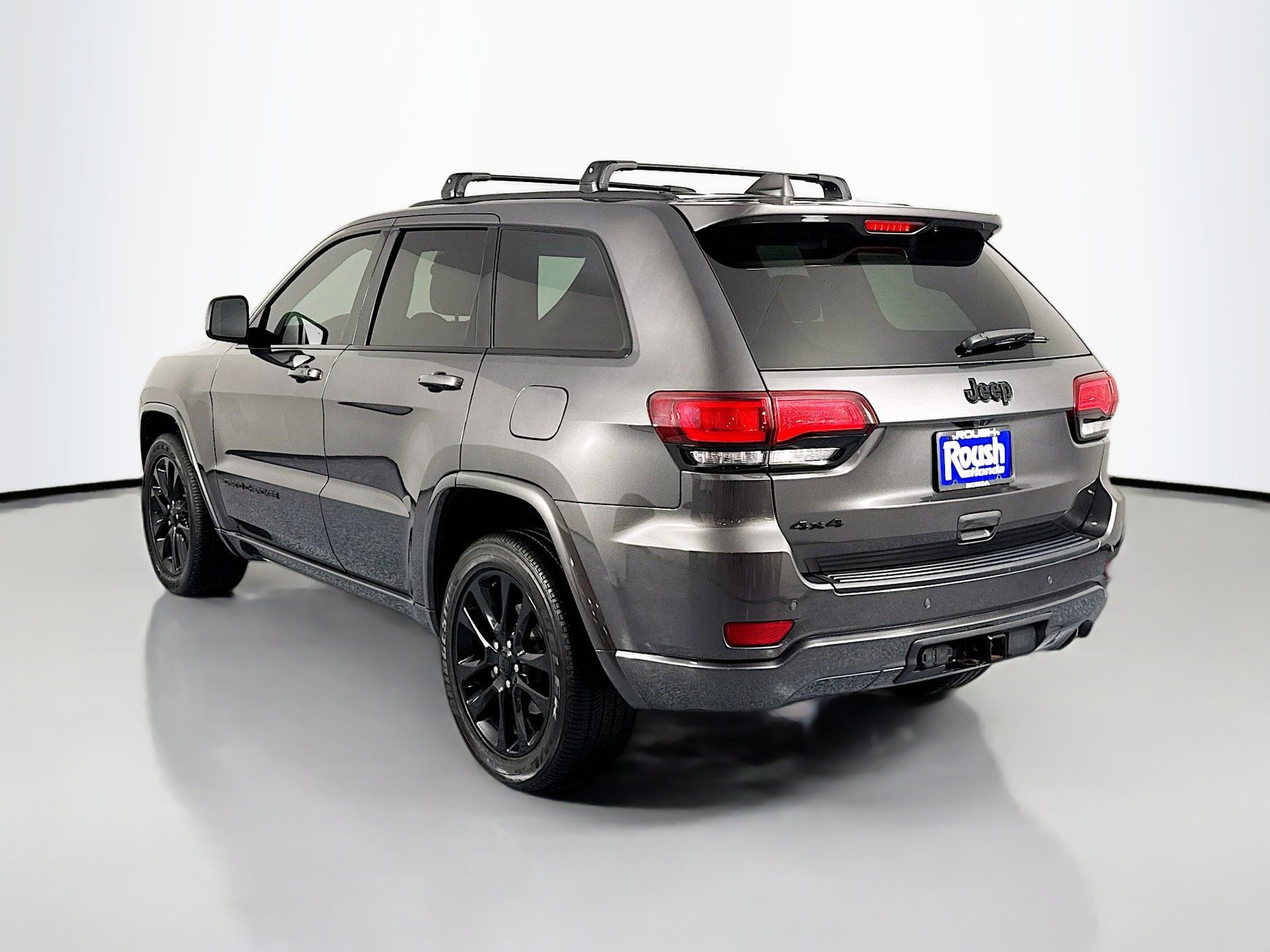 Used 2021 Jeep Grand Cherokee Laredo X image 7