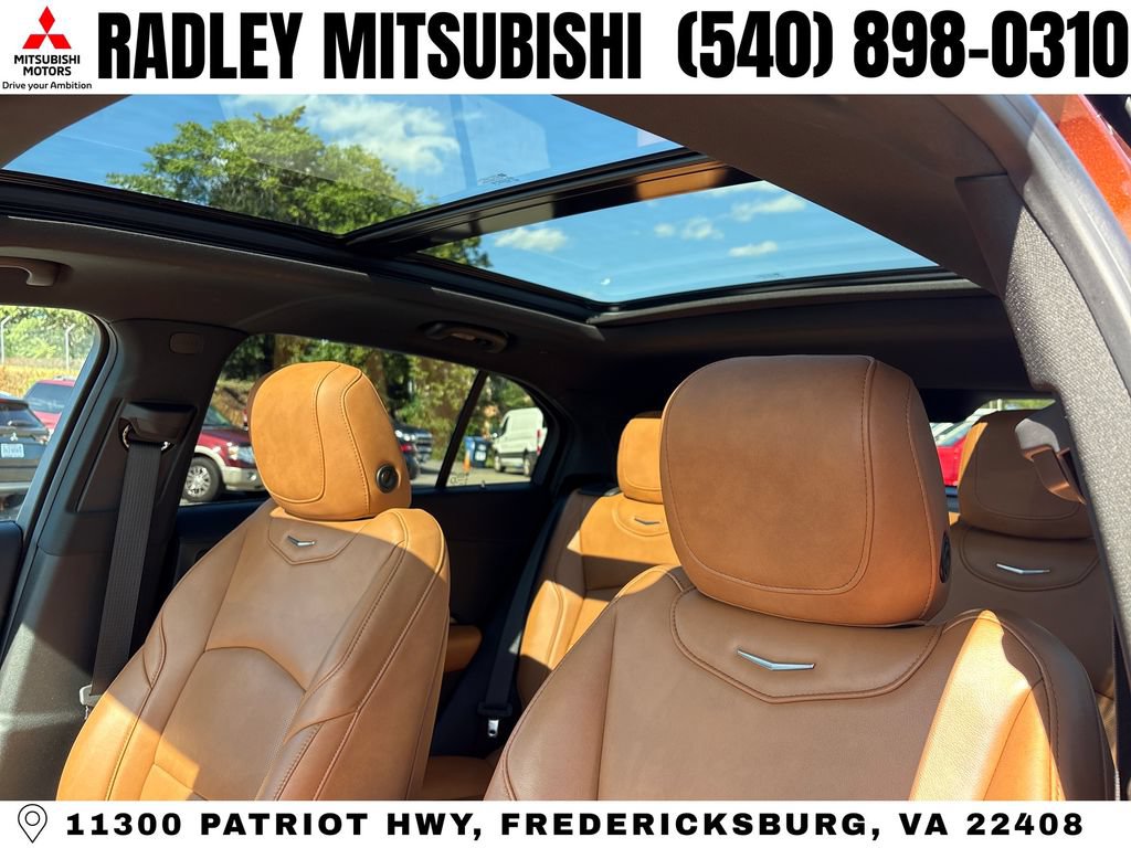 Used 2019 Cadillac XT4 Sport AWD/4WD image 2