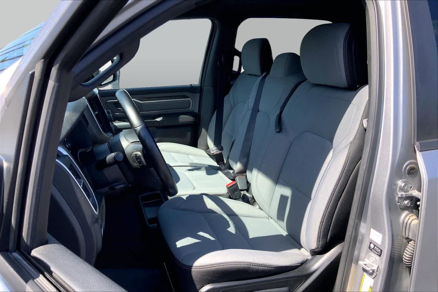 Used 2022 RAM 1500 Big Horn RWD image 7