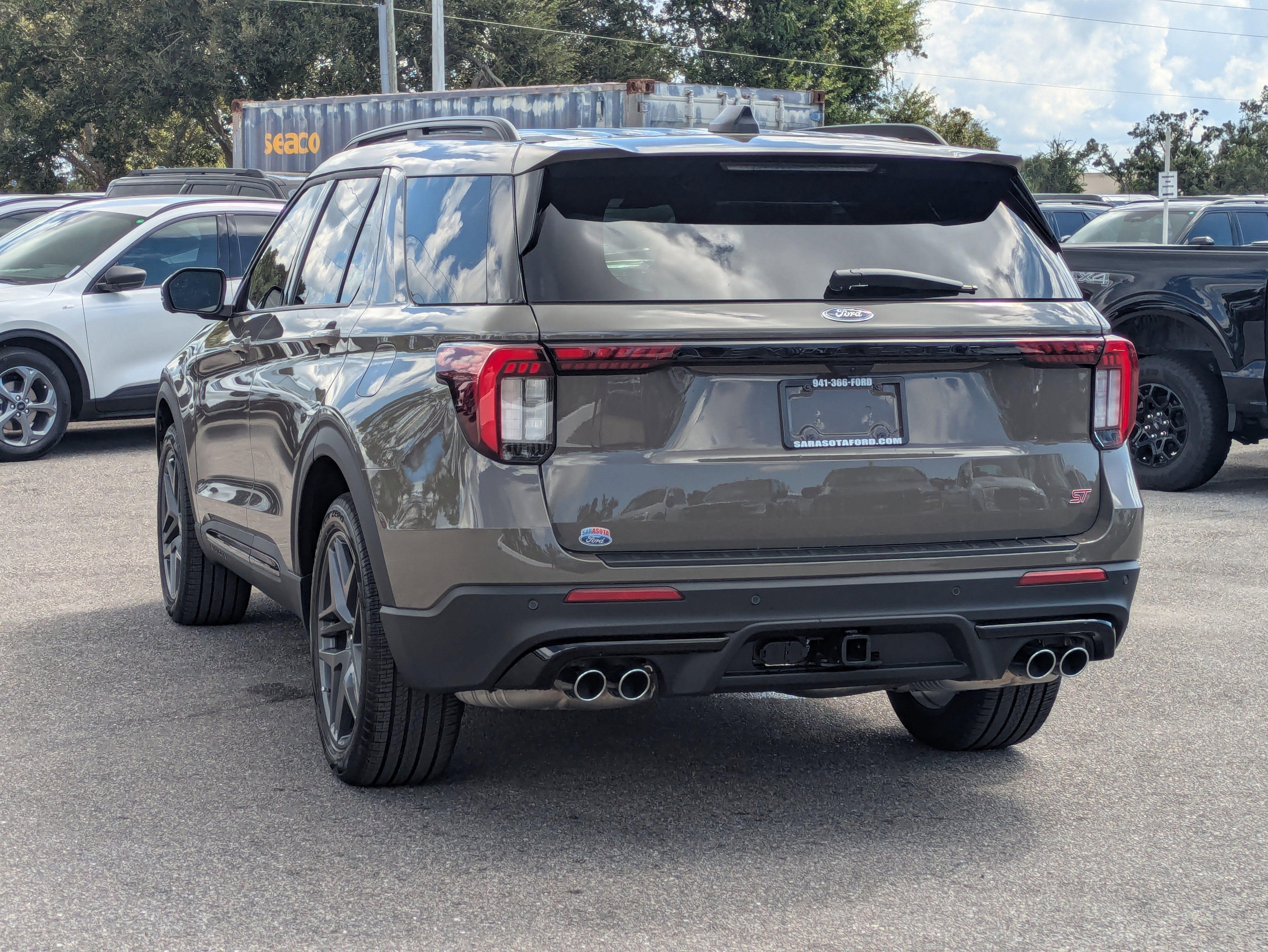 New 2026 Ford Explorer ST image 7