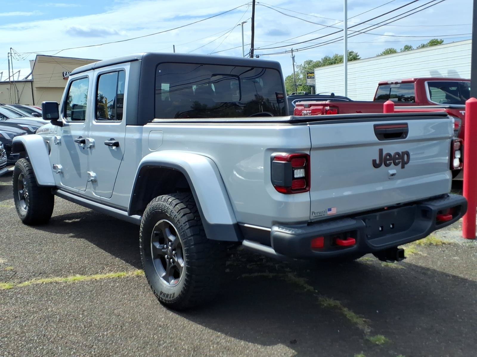 Used 2022 Jeep Gladiator Rubicon w/ LED Lighting Group AWD/4WD image 6