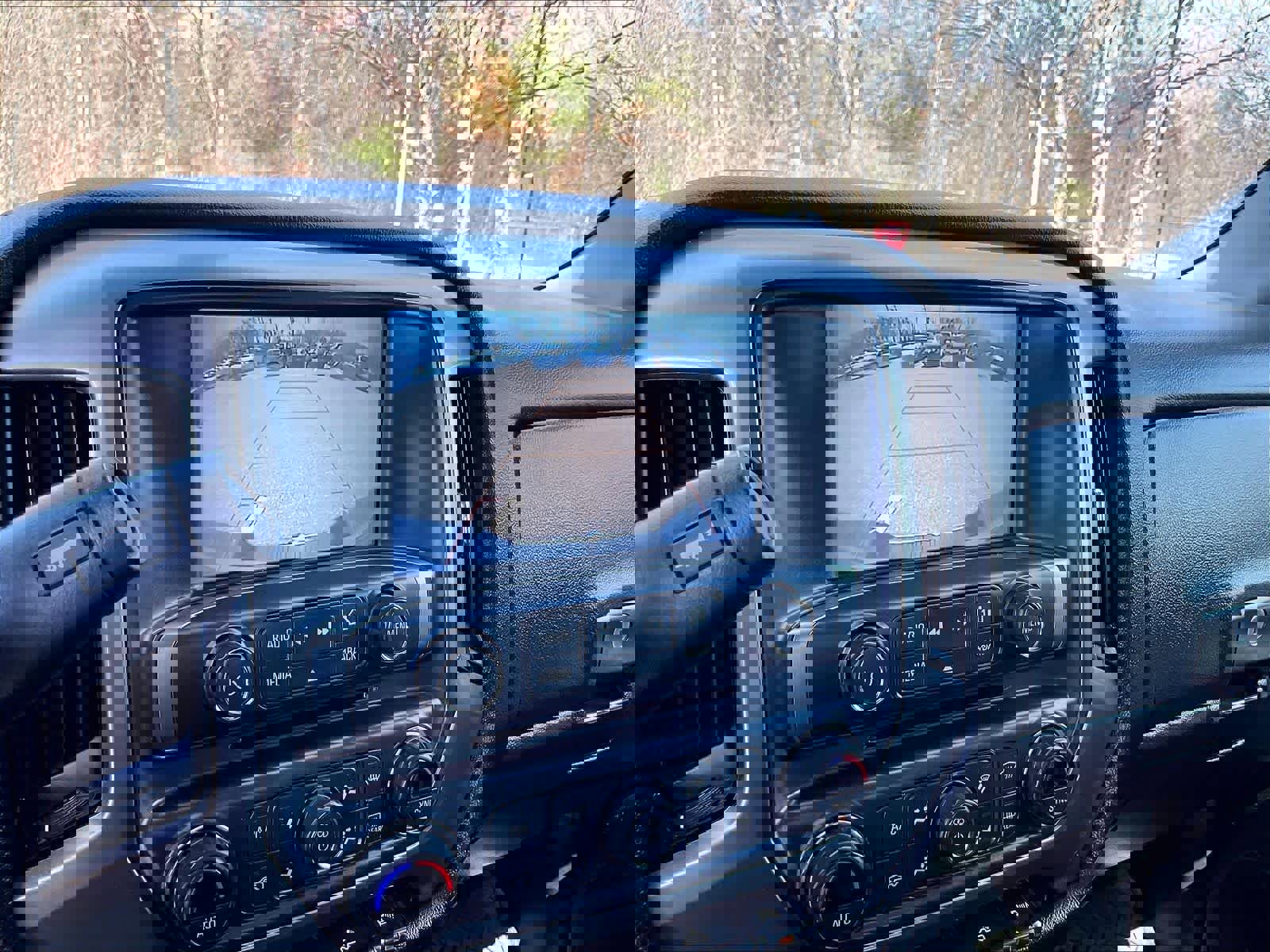 Used 2018 Chevrolet Silverado 1500 LT w/ All Star Edition image 19