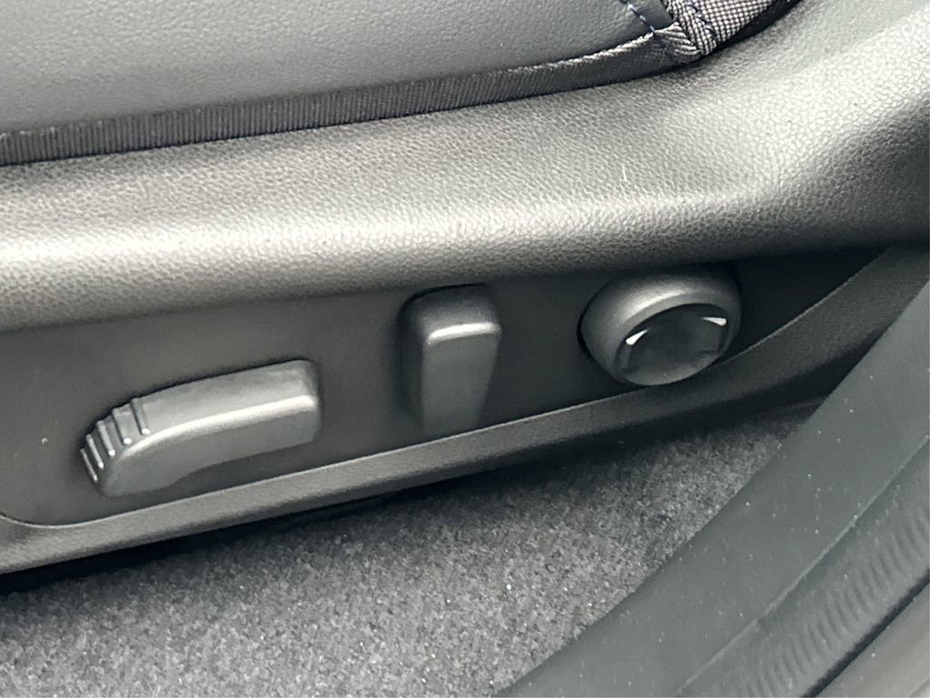 New 2025 Subaru Forester Premium image 37