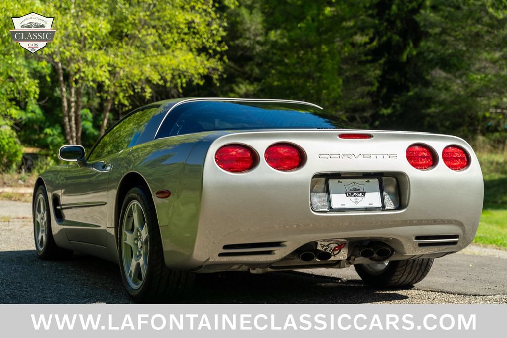 Used 1999 Chevrolet Corvette Coupe RWD image 72