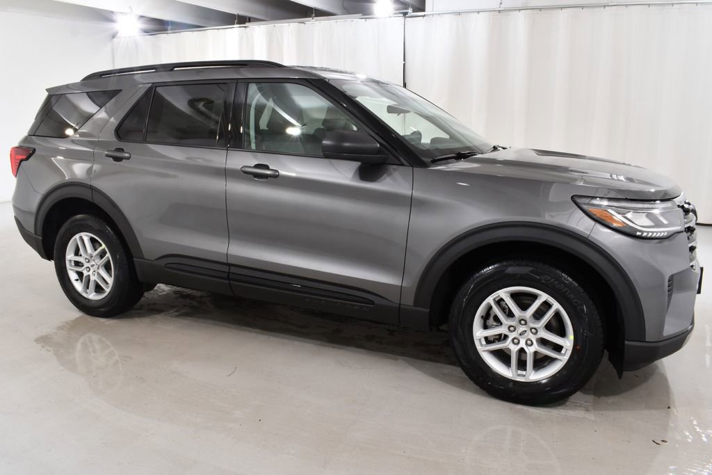 New 2026 Ford Explorer Active AWD/4WD image 5