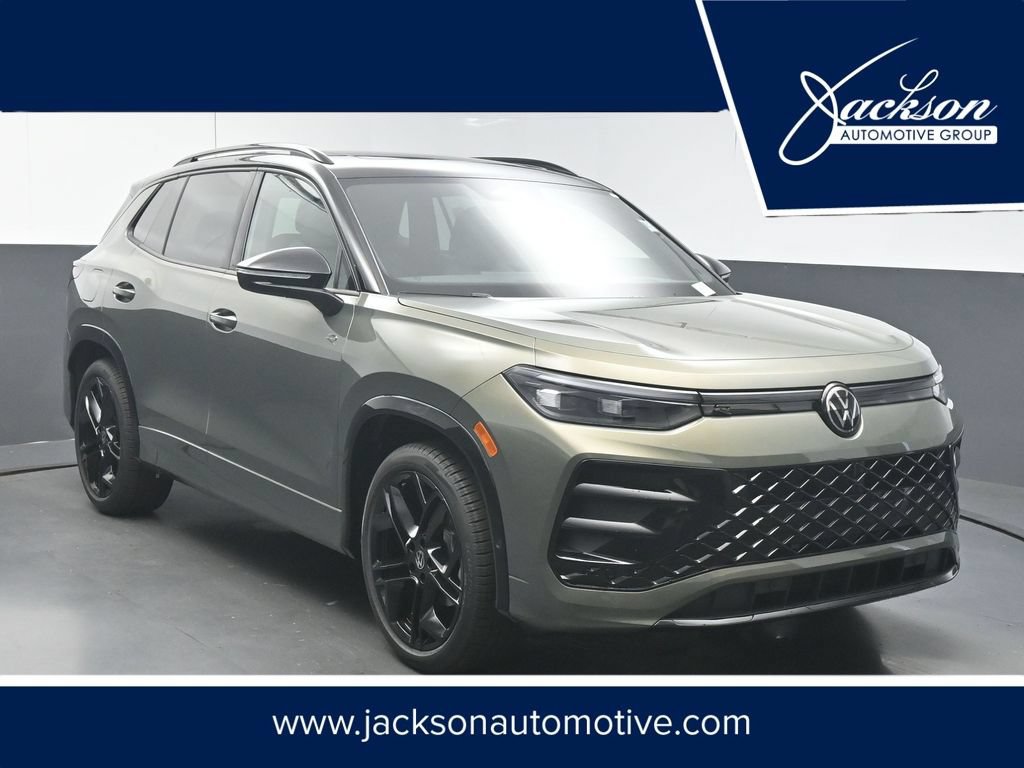 New 2026 Volkswagen Tiguan SE R-Line FWD image 1