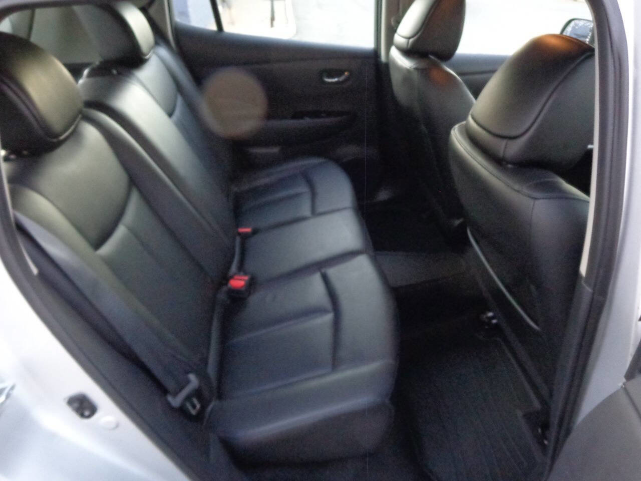 Used 2017 Nissan Leaf SL w/ Protection Package image 40