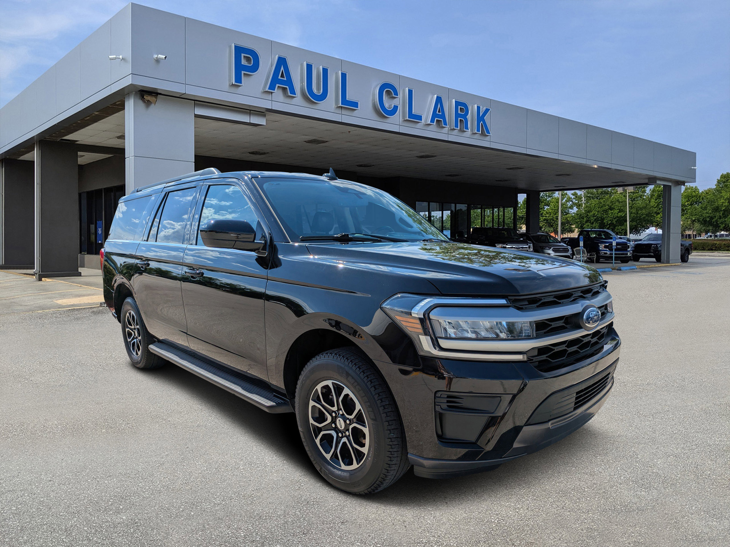 Used 2024 Ford Expedition Max XLT