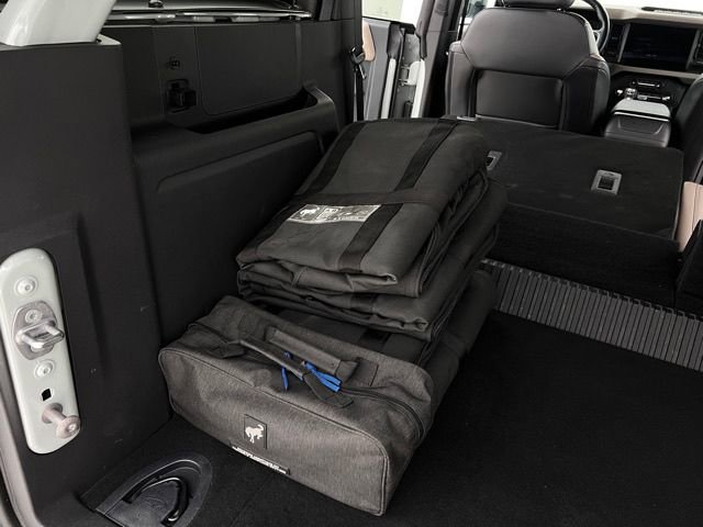Used 2023 Ford Bronco Wildtrak AWD/4WD image 32