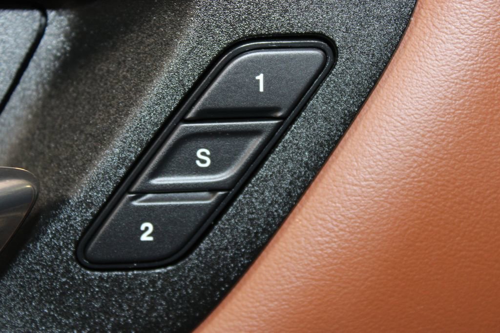 Used 2022 RAM 1500 Limited w/ Body-Colour Bumper Group AWD/4WD image 34