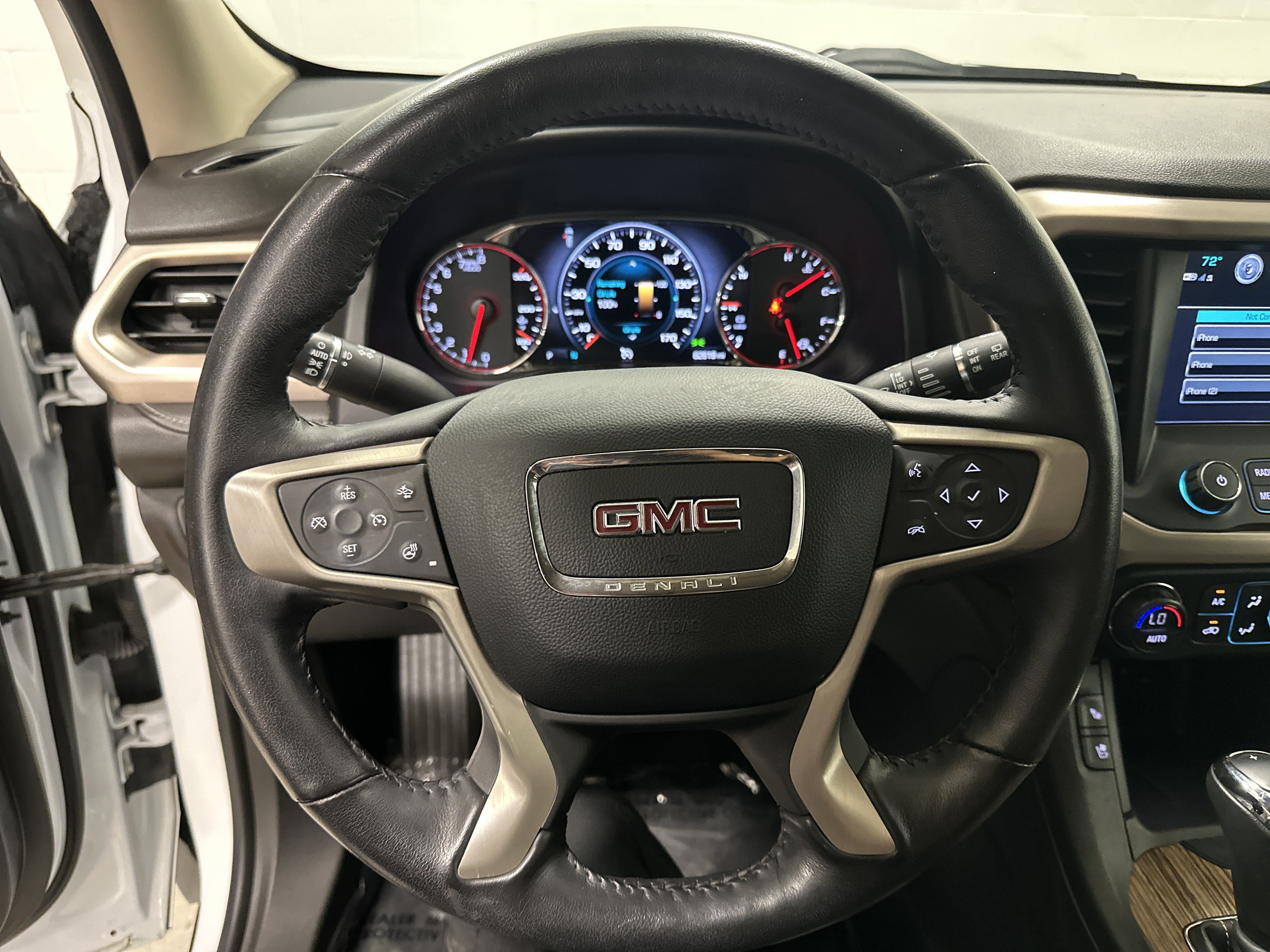Used 2019 GMC Acadia Denali w/ Technology Package AWD/4WD image 18