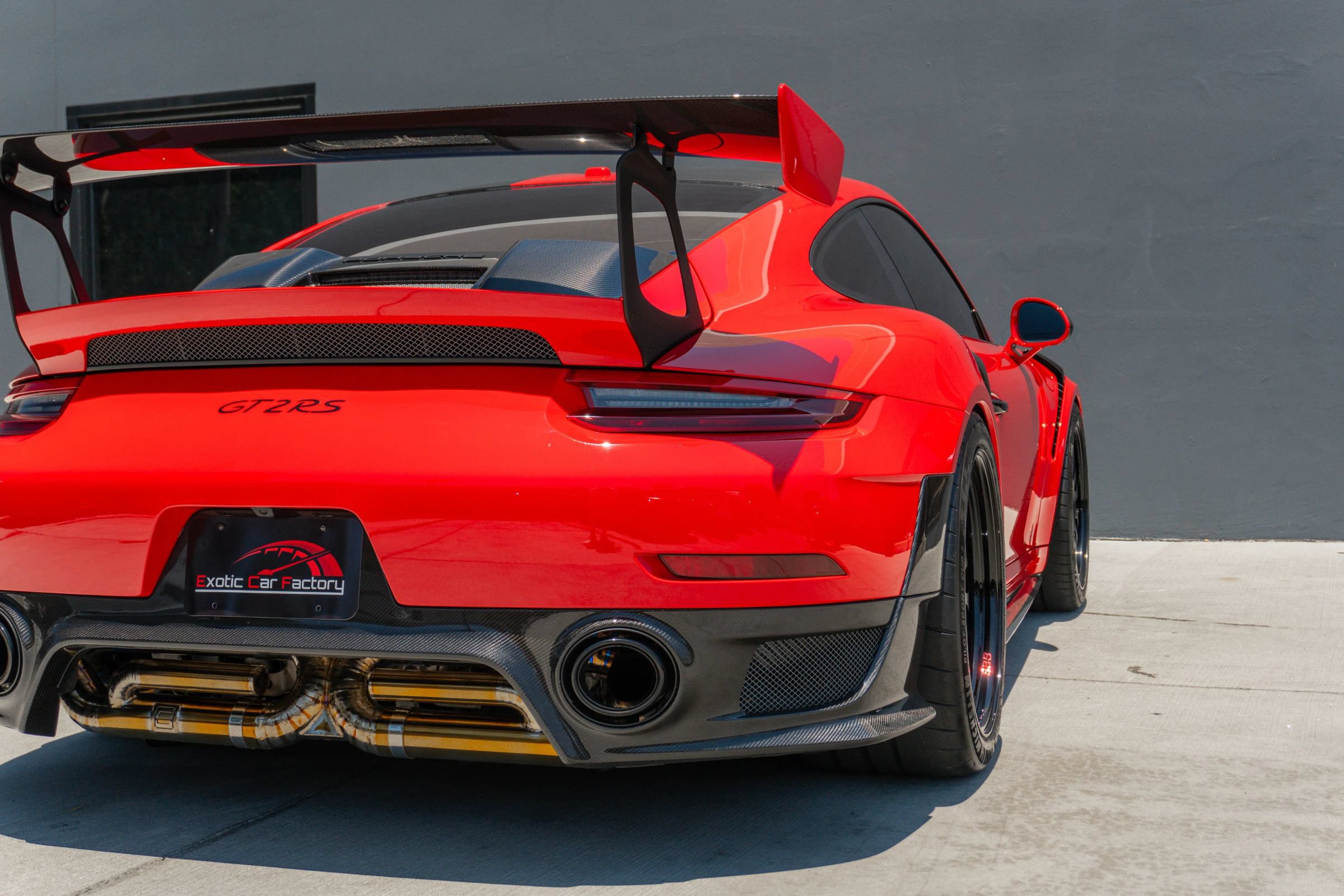 Used 2018 Porsche 911 GT2 RS RWD image 48