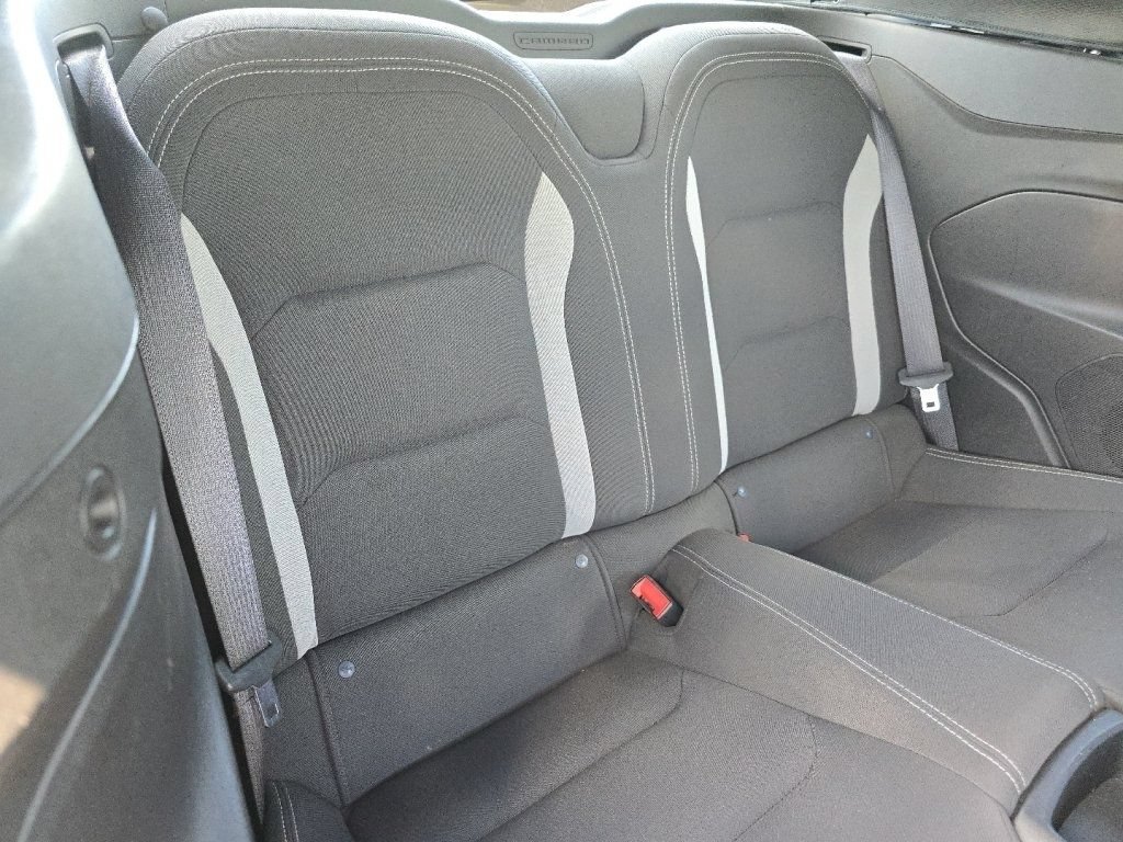 Used 2018 Chevrolet Camaro SS RWD image 19