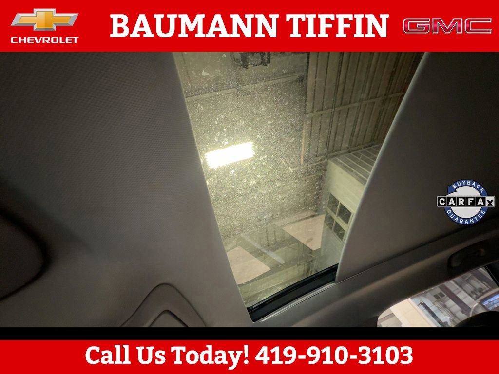 Used 2023 GMC Terrain SLE w/ Driver Convenience Package FWD image 25