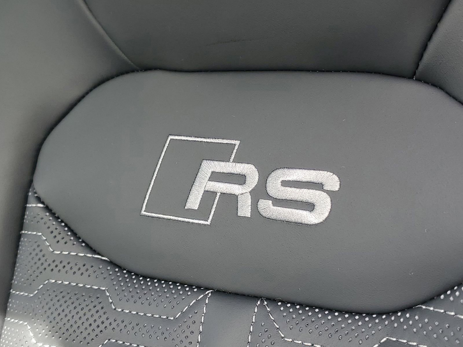 New 2026 Audi RS Q8 performance image 32