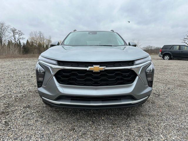 Used 2025 Chevrolet Trax LT image 9