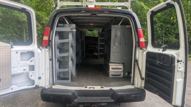 Used 2013 GMC Savana 3500 RWD image 13