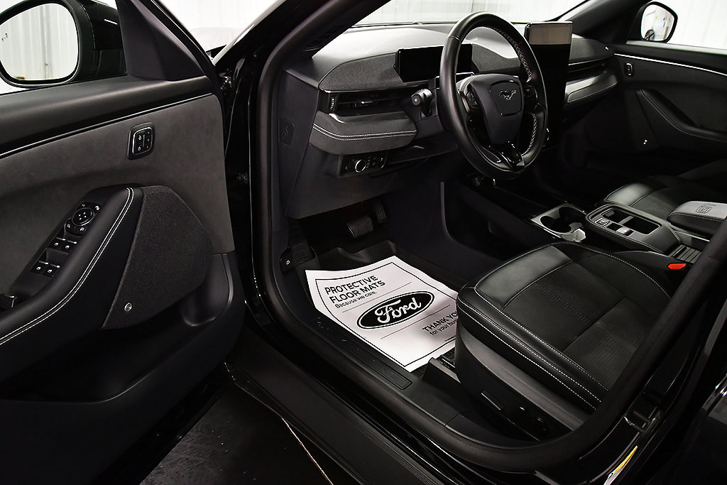Used 2025 Ford Mustang Mach-E GT w/ Interior Protection Package AWD/4WD image 15