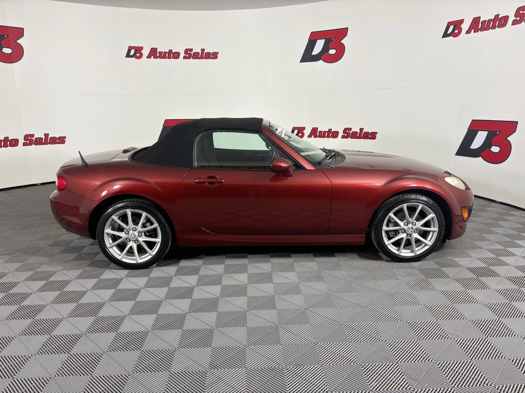Used 2012 MAZDA MX-5 Miata Touring RWD image 8