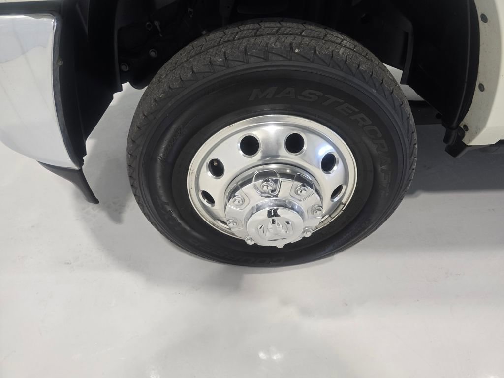 Used 2021 RAM 3500 Limited image 3