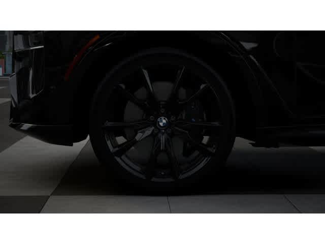 New 2027 BMW X7 xDrive40i w/ M Sport Package AWD/4WD image 7