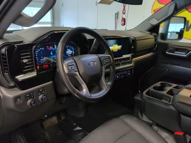 Certified 2022 Chevrolet Silverado 1500 RST AWD/4WD image 9