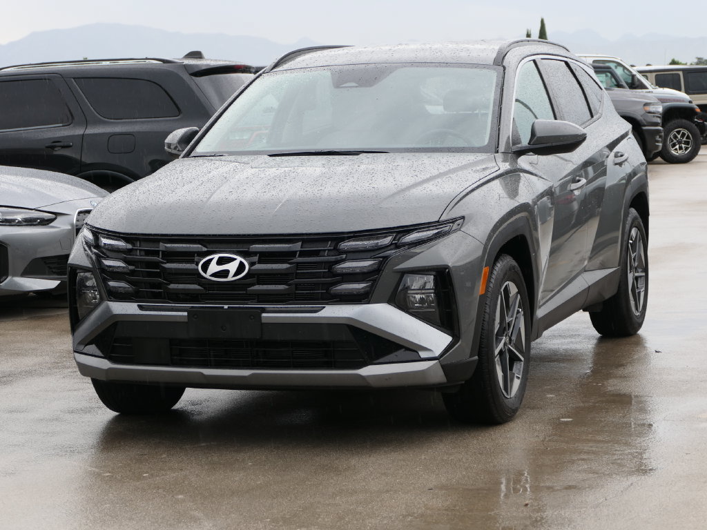 Used 2025 Hyundai Tucson SEL FWD image 4