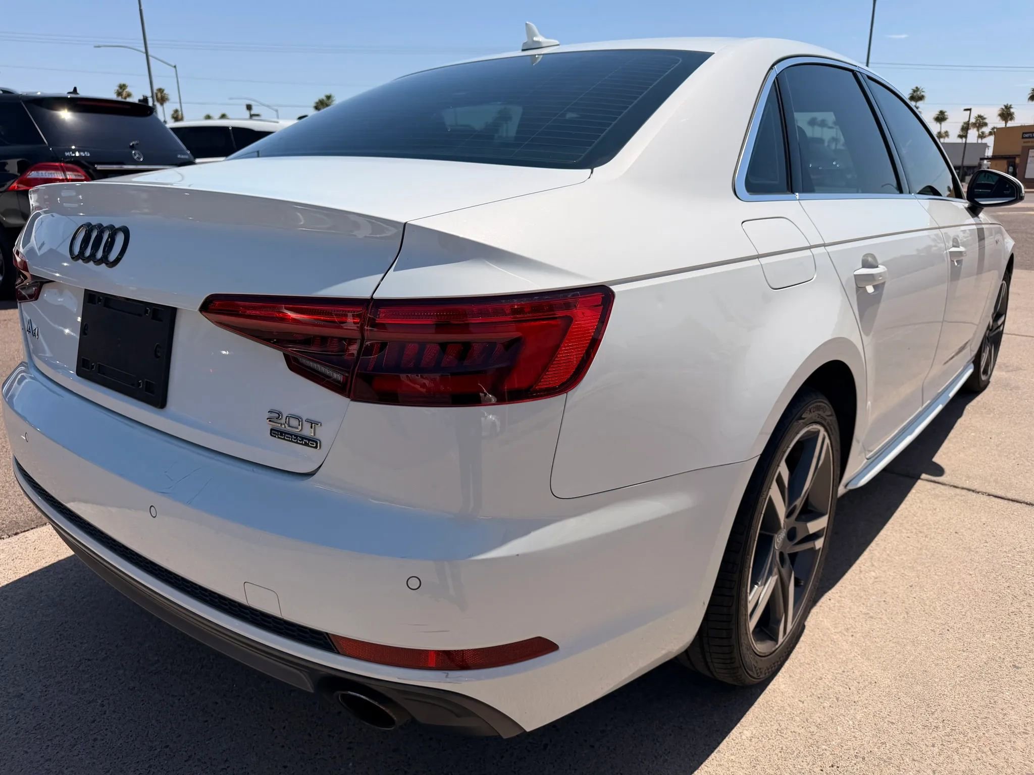 Used 2017 Audi A4 2.0T Premium Plus w/ Premium Plus Package AWD/4WD image 5