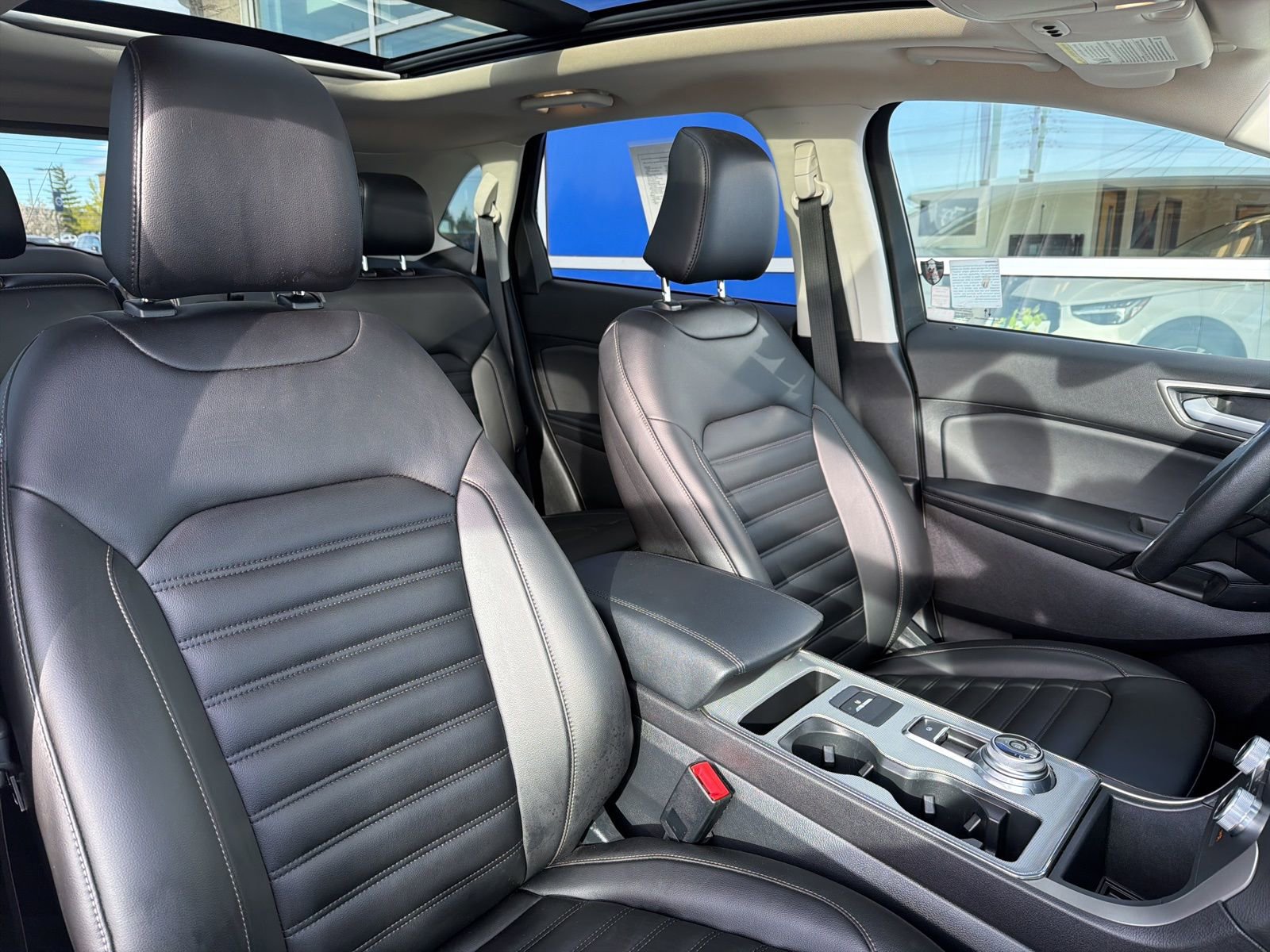 Used 2022 Ford Edge SEL w/ Convenience Package image 26