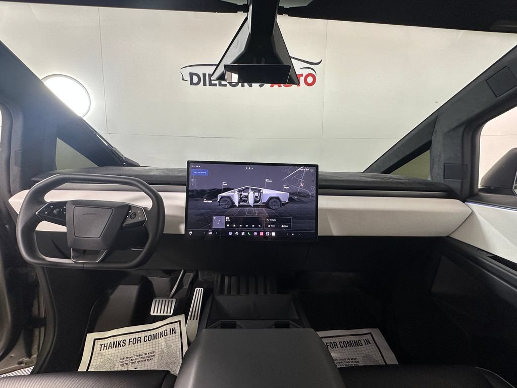 Used 2024 Tesla Cybertruck Cyberbeast AWD/4WD image 31