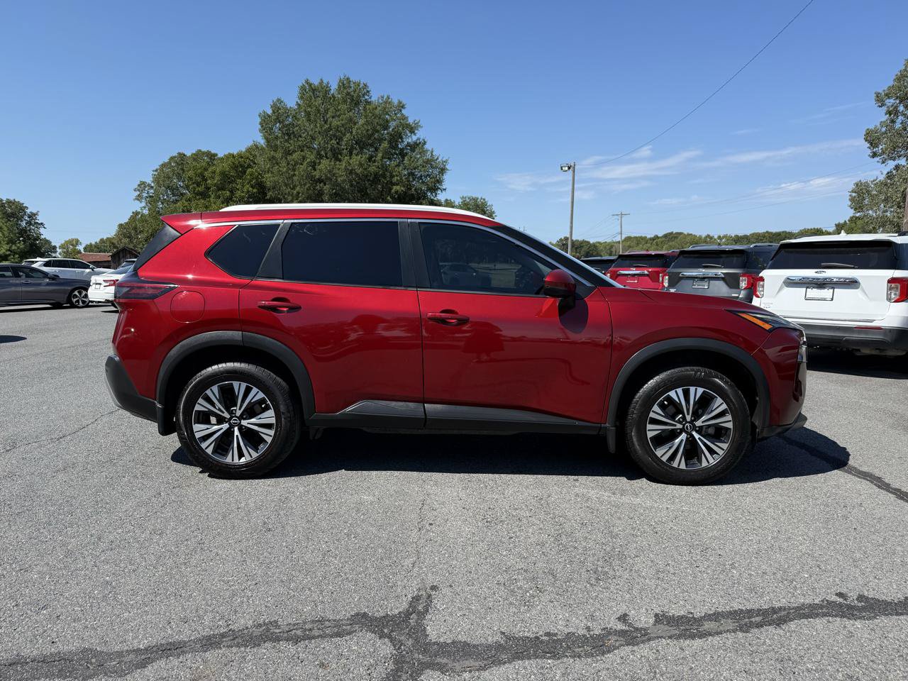 Used 2022 Nissan Rogue SV w/ SV Premium Package FWD image 7