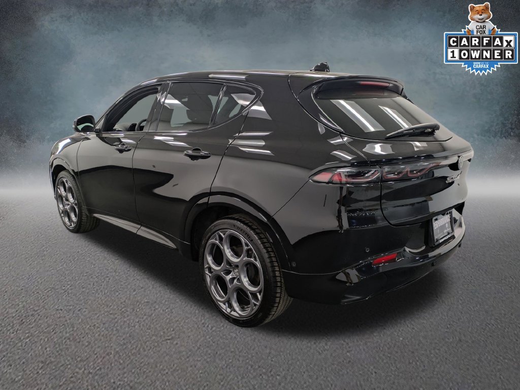 Used 2025 Alfa Romeo Tonale w/ Premium Package AWD/4WD image 6