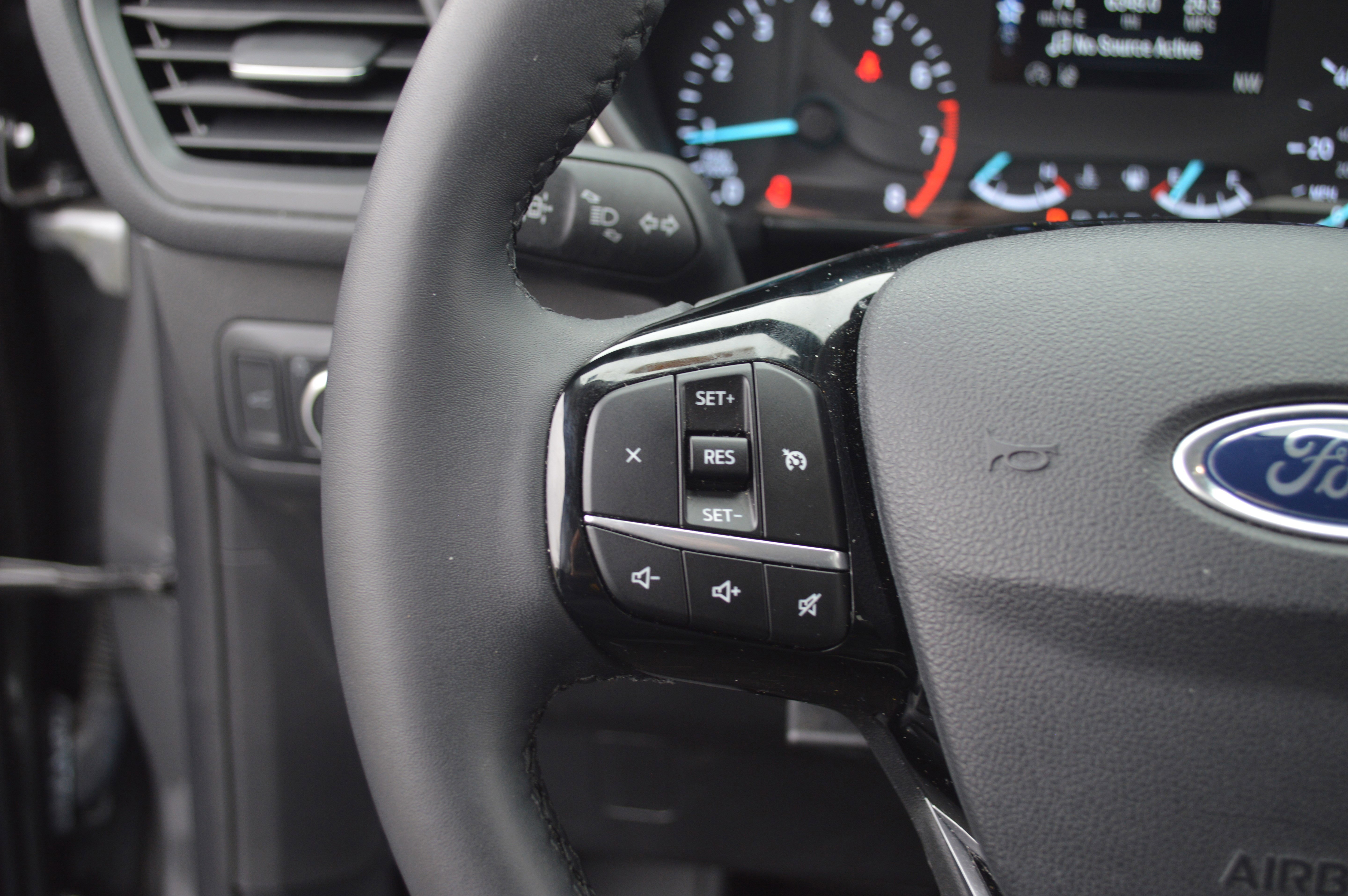 Used 2022 Ford Escape SE w/ Convenience Package image 14