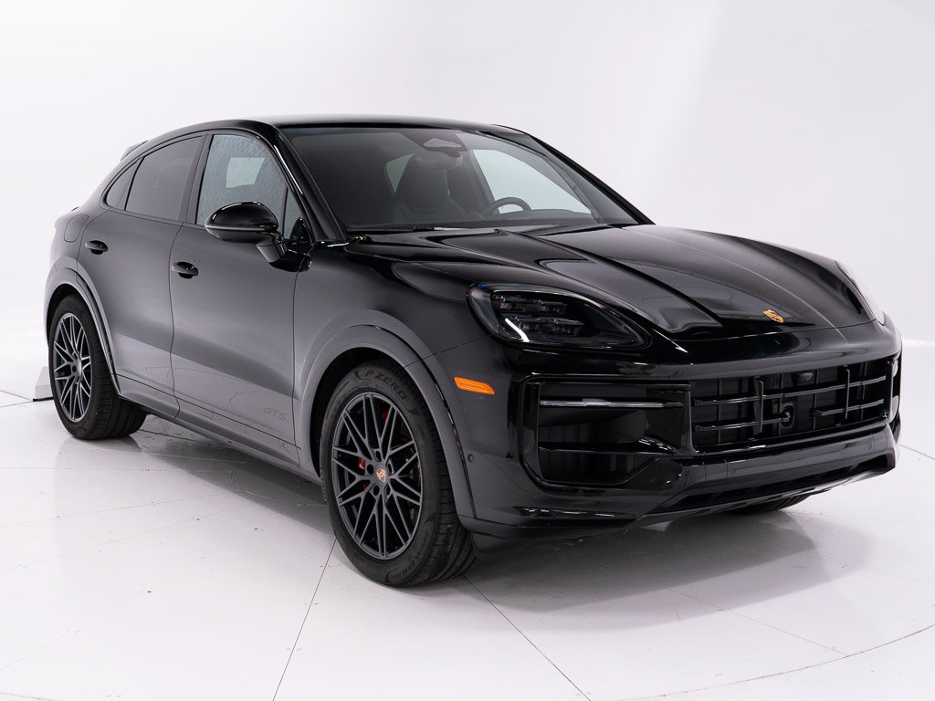Certified 2026 Porsche Cayenne GTS AWD/4WD image 7