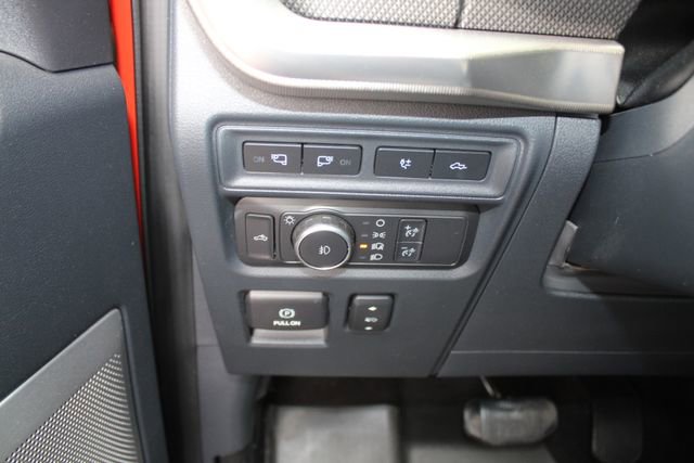 Used 2022 Ford F150 Raptor w/ Equipment Group 801A High AWD/4WD image 26