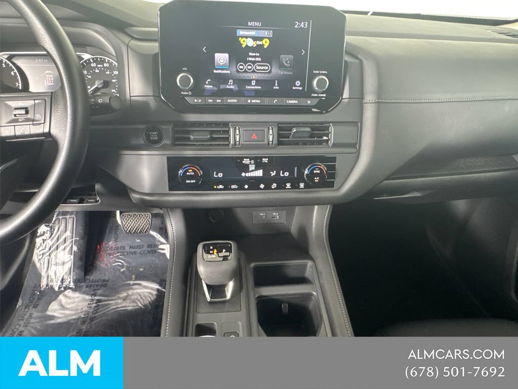 Used 2025 Nissan Pathfinder S FWD image 32