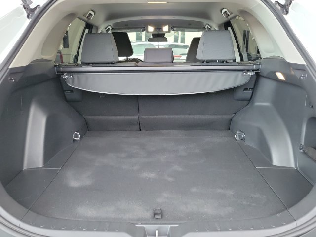 Used 2024 Toyota RAV4 XLE FWD image 5