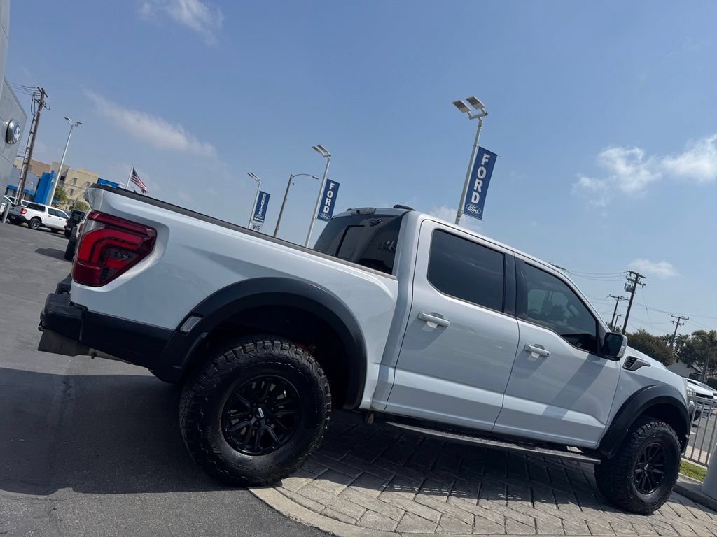 Used 2025 Ford F150 Raptor AWD/4WD image 2