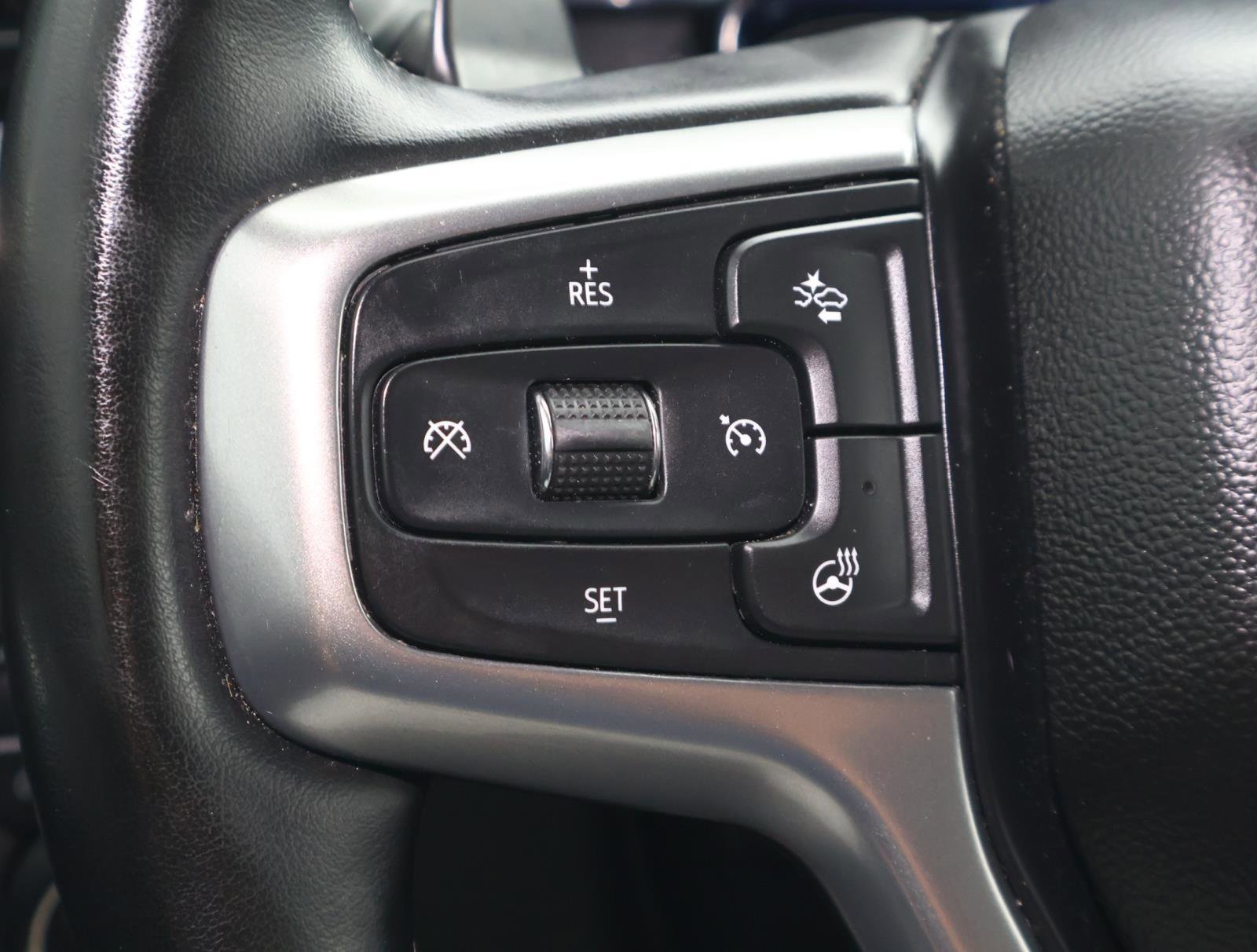 Used 2023 Chevrolet Silverado 1500 LTZ w/ LTZ Convenience Package II AWD/4WD image 27